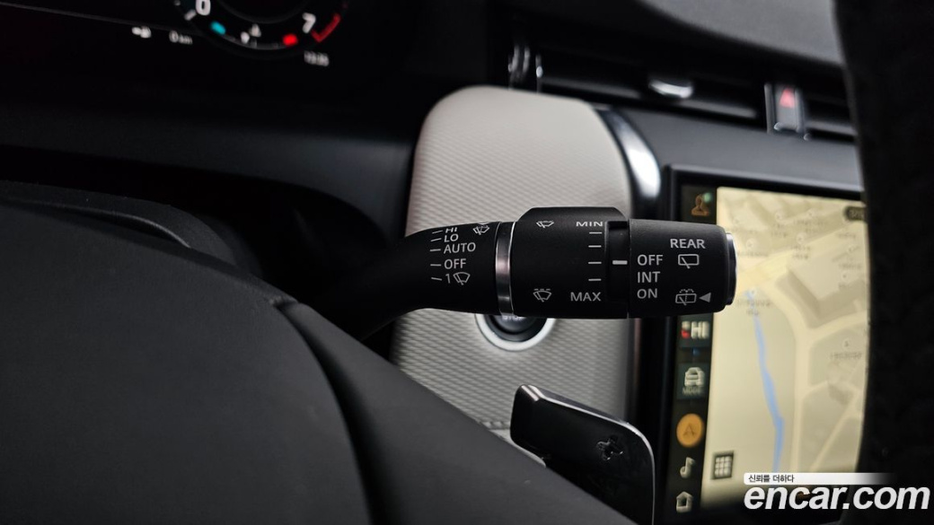 Land Rover Discovery Sport P250 Dynamic SE, 2024