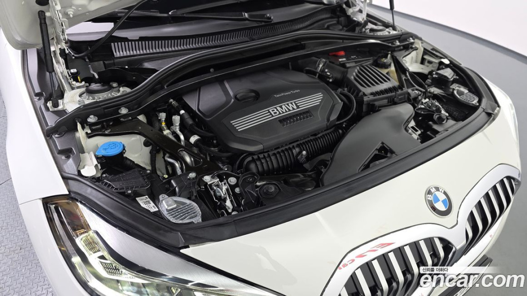 BMW 1-Series 120i M Sports, 2024