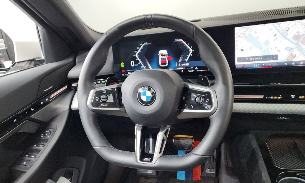 BMW 5-Series 520i M Sport, 2024