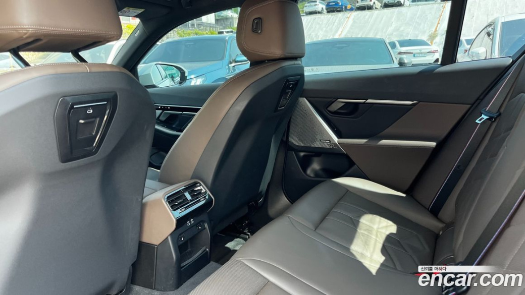 BMW 5-Series 520i Special Edition, 2024