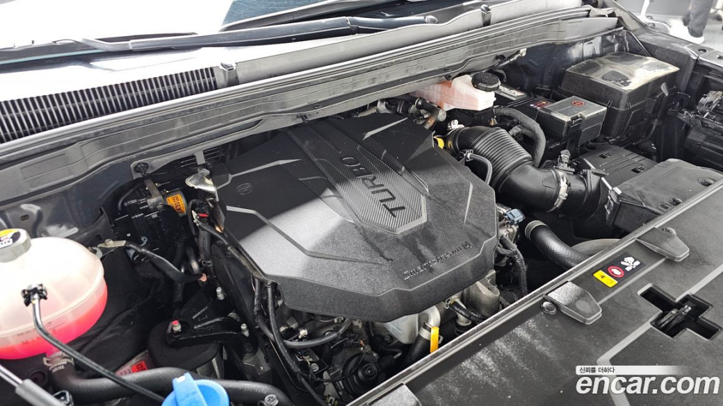 Kia Carnival 9-Seater Signature, 2023