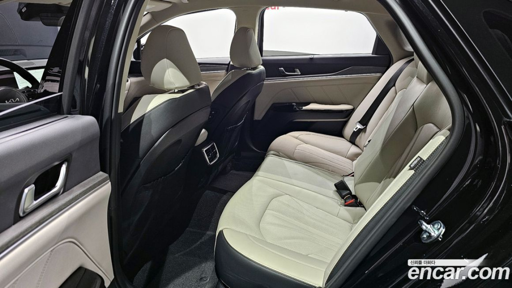 Kia K5 1.6 Turbo, 2025