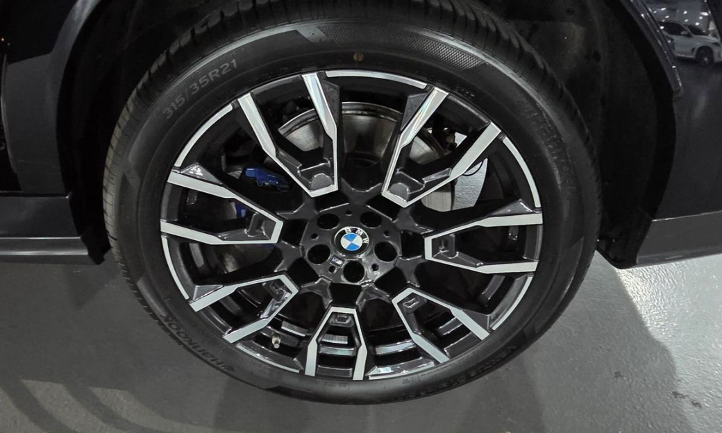 BMW X6 xDrive40i M Sport, 2025