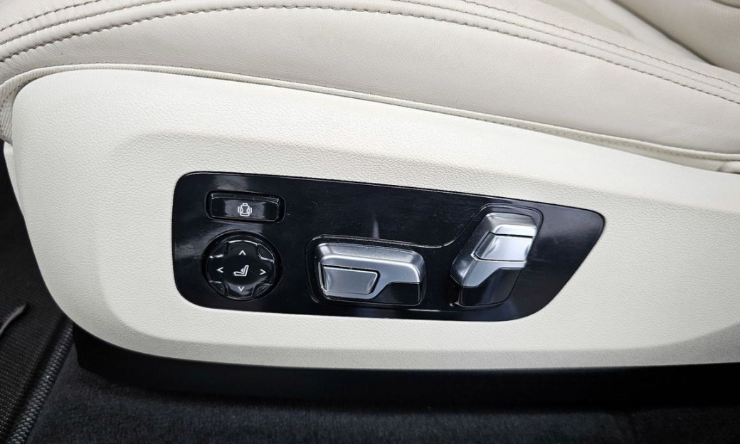 BMW X7 xDrive 40i M Sport 6STR, 2024
