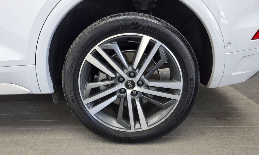 Audi Q5 45 TFSI Quattro Premium, 2022