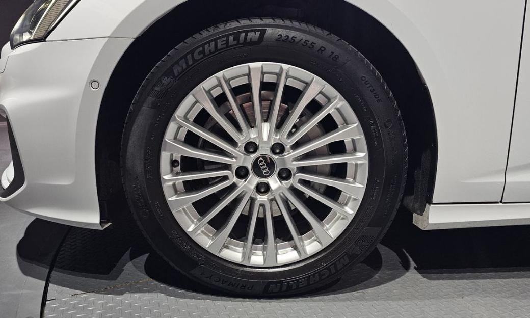 Audi A6 40 TDI Premium, 2021