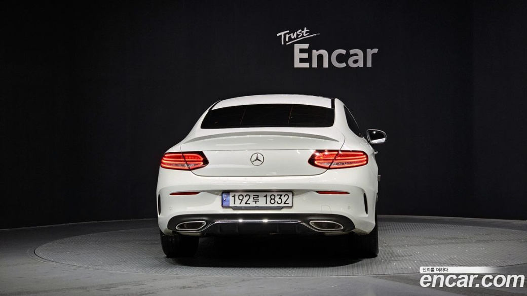 Mercedes-Benz C-Class C200 Coupe, 2022