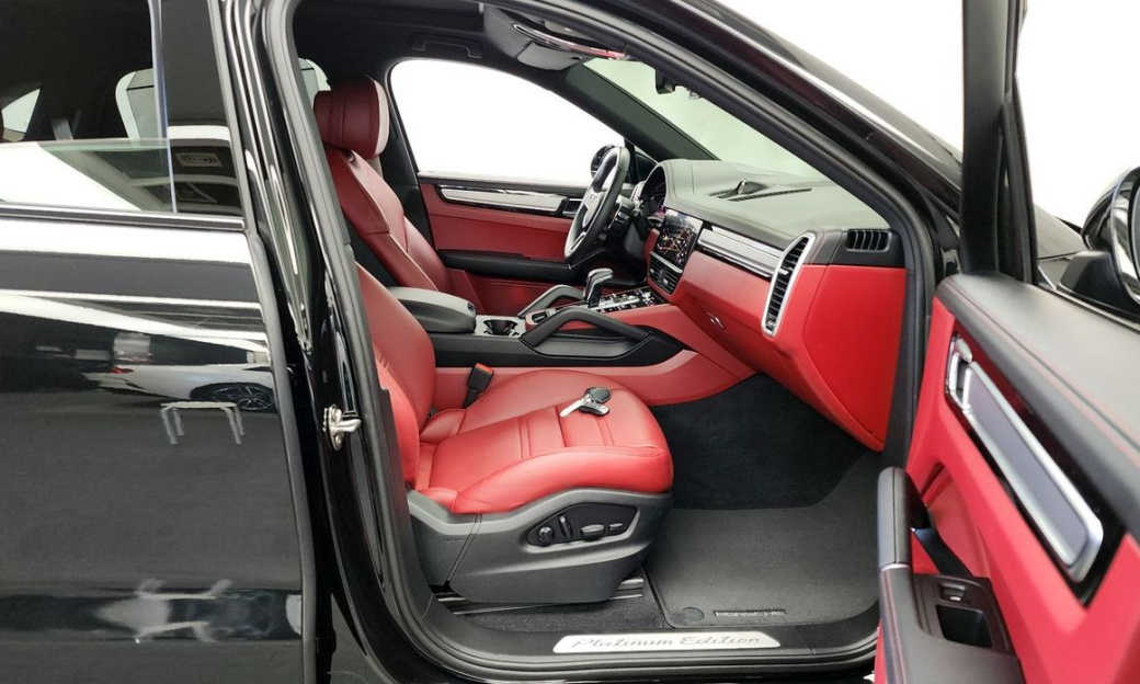 Porsche Cayenne 3.0 COUPE PLATINUM EDITION, 2023