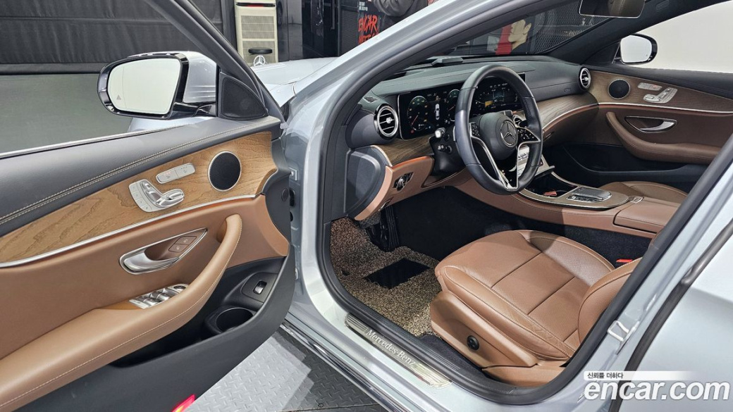 Mercedes-Benz E-Class E250 Exclusive, 2022