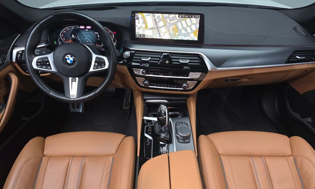 BMW 5-Series 520i M Sport, 2023