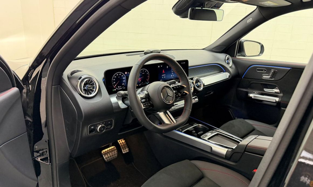 Mercedes-Benz GLB-Class GLB250 4MATIC, 2025