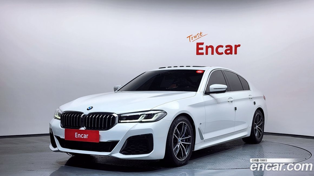 BMW 5-Series 520i M Sport, 2022