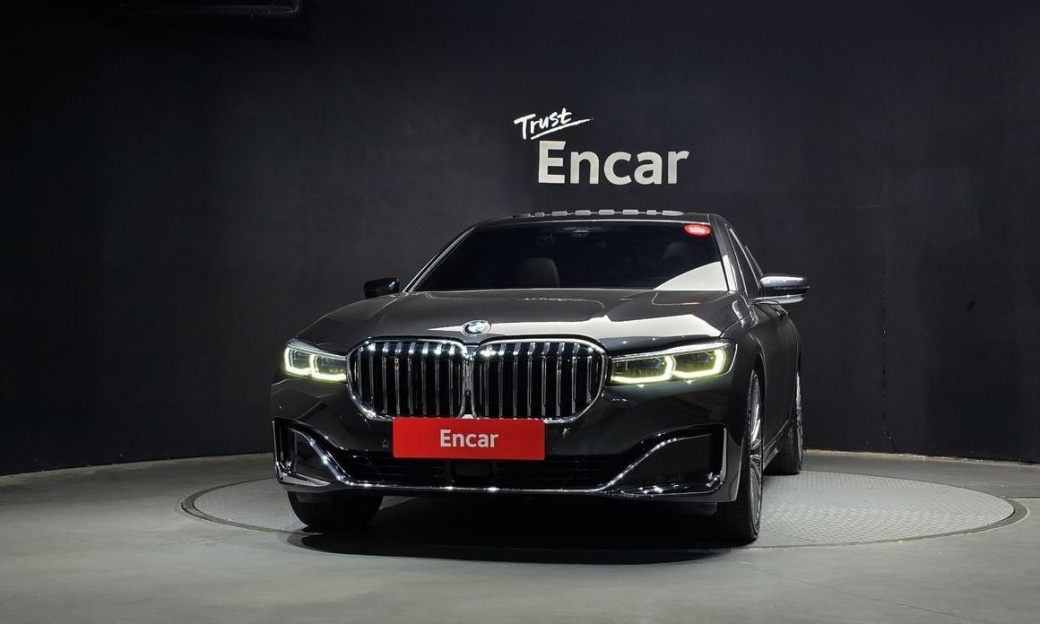 BMW 7-Series 730d xDrive Design Pure Excellence, 2022