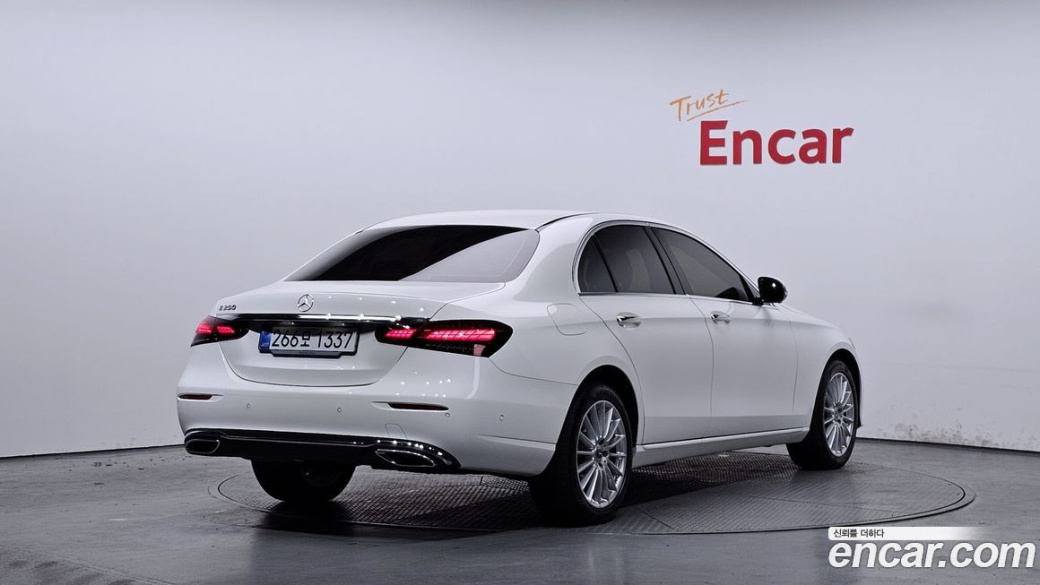 Mercedes-Benz E-Class E250 Exclusive, 2023