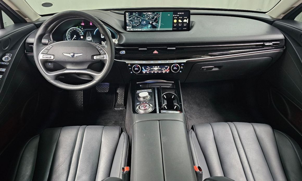 Genesis G80 Gasoline 2.5 Turbo AWD, 2024