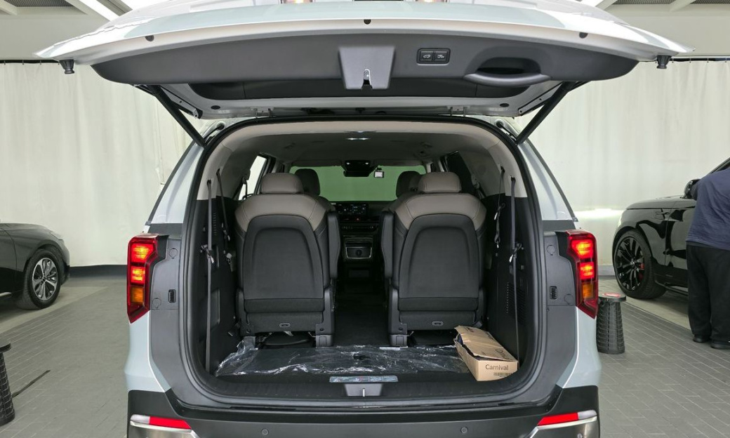 Kia Carnival 9-Seater Noblesse, 2025