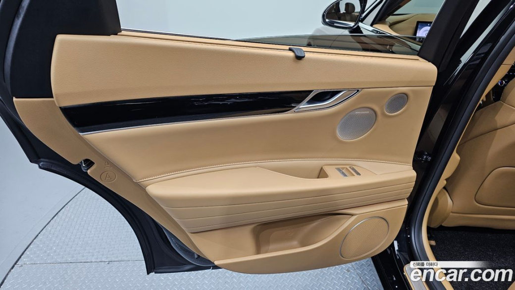 Genesis G80 Gasoline 2.5 Turbo 2WD, 2026