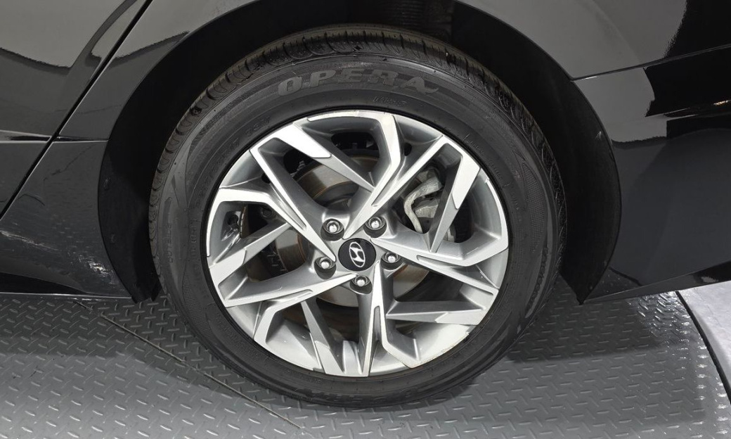Hyundai Sonata 2.0, 2023