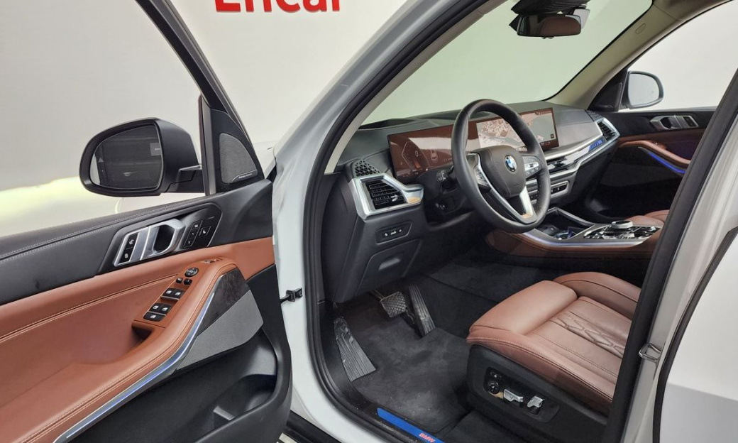 BMW X5 xDrive 40i xLine, 2025