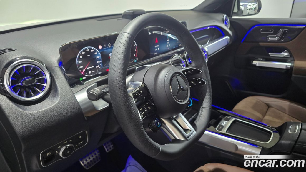 Mercedes-Benz GLB-Class AMG GLB35 4MATIC, 2025