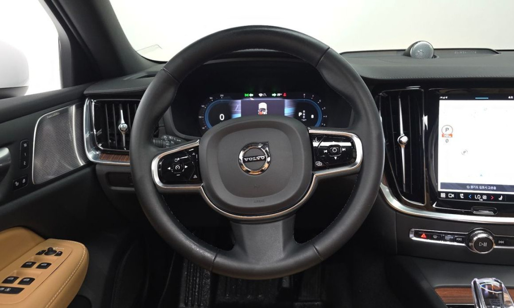 Volvo V60 B5 Ultimate AWD, 2023
