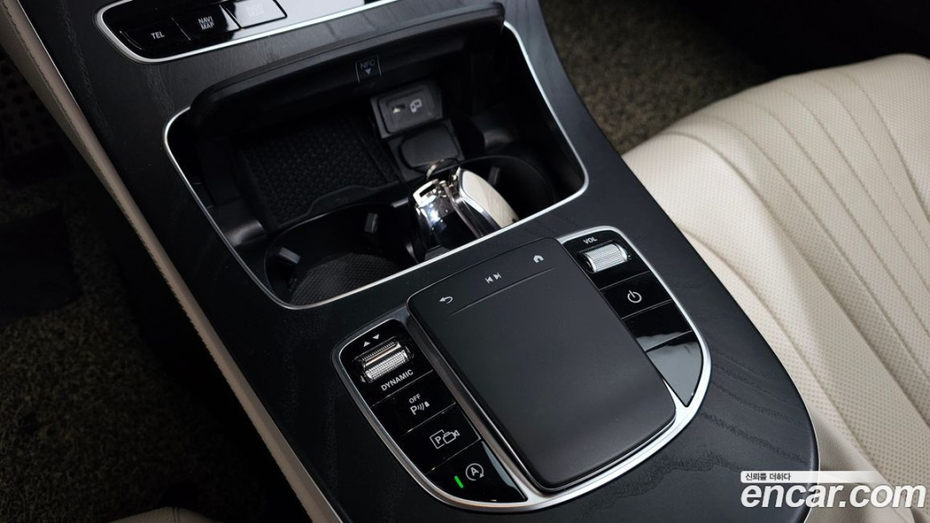 Mercedes-Benz CLS-Class CLS300d 4MATIC, 2023