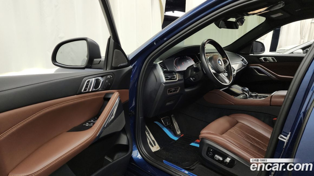 BMW X6 xDrive40i M Sport, 2023