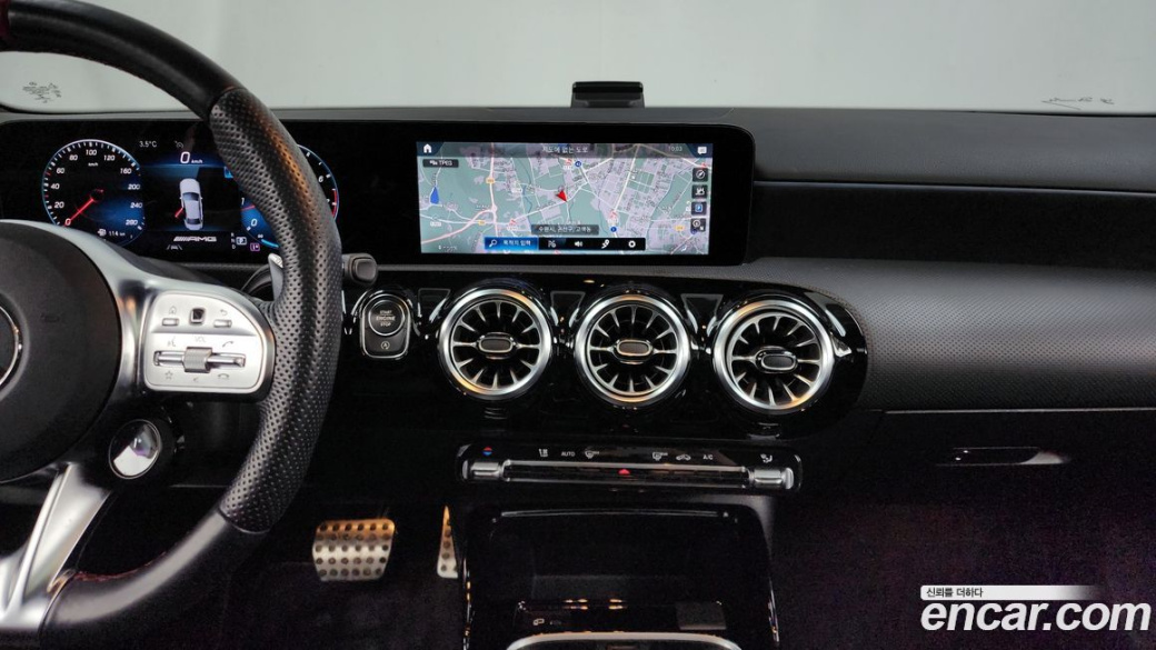 Mercedes-Benz A-Class AMG A35 4MATIC Sedan, 2022