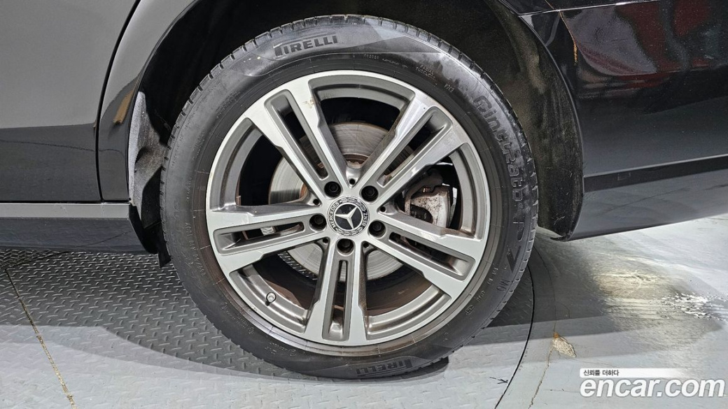 Mercedes-Benz E-Class E350 4MATIC Avantgarde, 2022