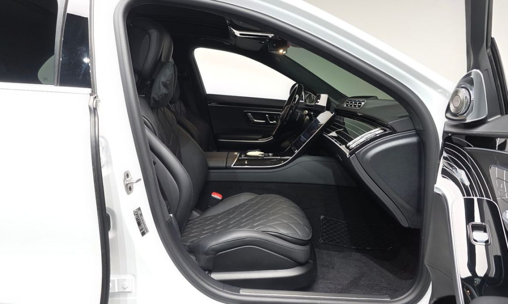 Mercedes-Benz S-Class S580L 4MATIC, 2024