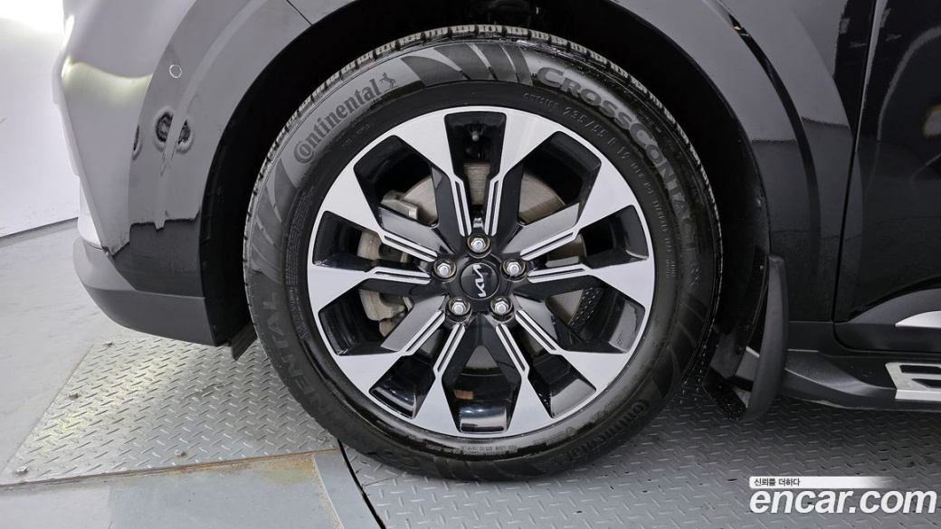 Kia Carnival 9-Seater Signature, 2022