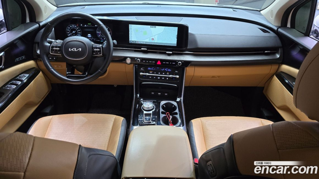 Kia Carnival 9-Seater Signature, 2023