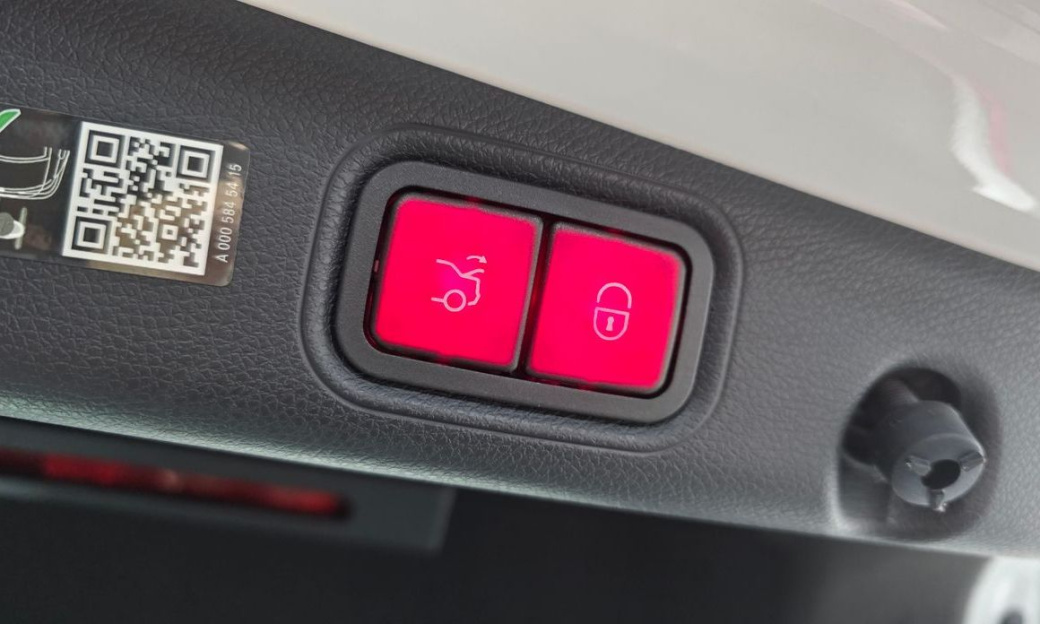 Mercedes-Benz E-Class E250 Avantgarde, 2023