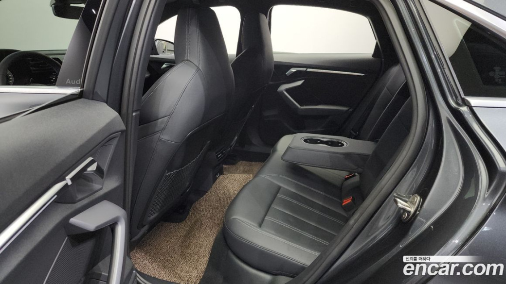 Audi A3 40 TFSI Premium, 2025