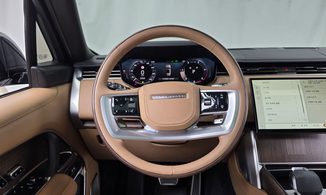 Land Rover Range Rover D350 Autobiography Long Wheel Base, 2024