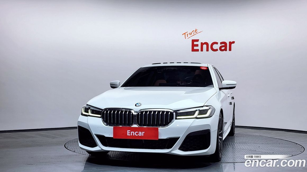 BMW 5-Series 520i M Sport, 2022