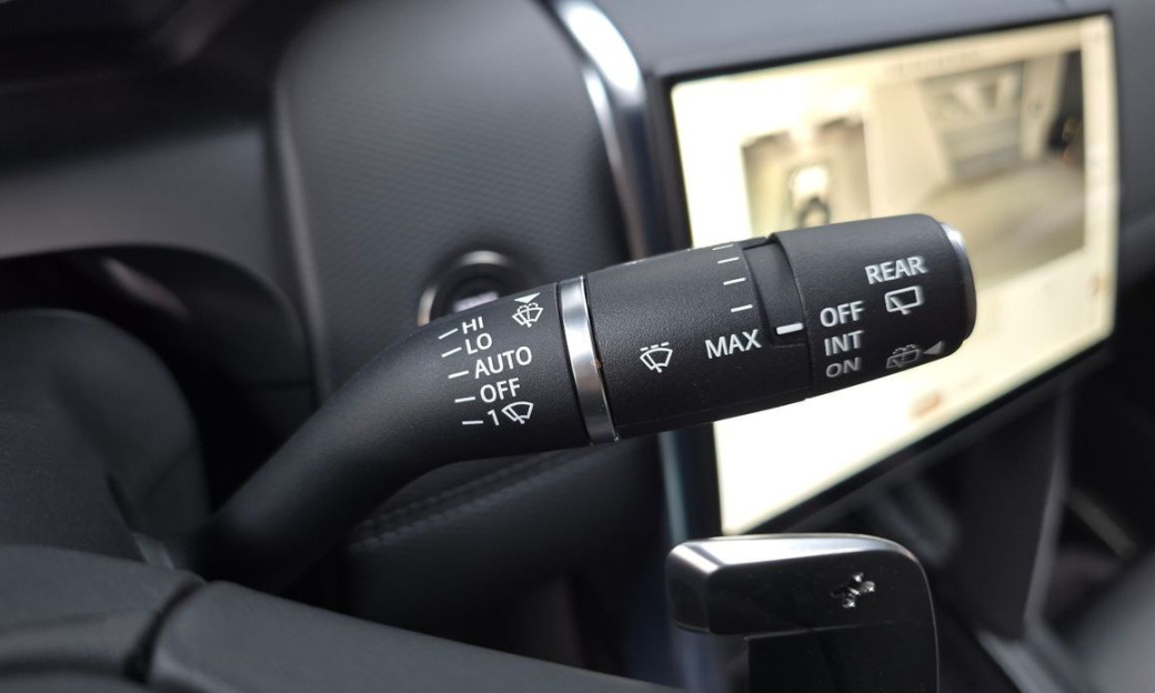 Land Rover Discovery Sport P250 Dynamic SE, 2025
