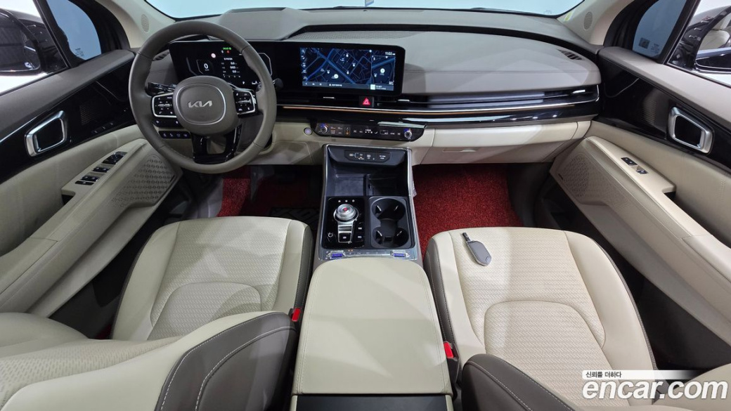 Kia Carnival 9-Seater Signature, 2024