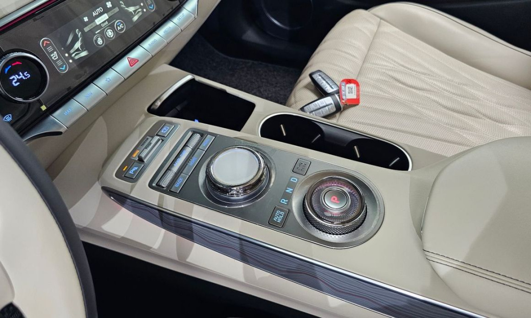 Genesis GV70 2.5T Gasoline AWD, 2024