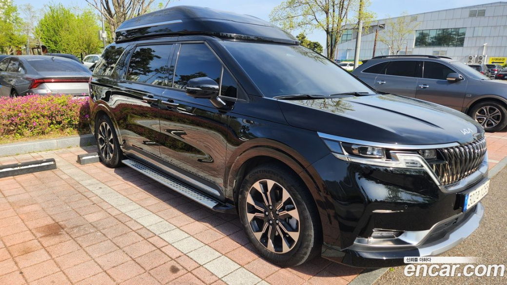 Kia Carnival 7-Seater Hi-Limousine, 2022