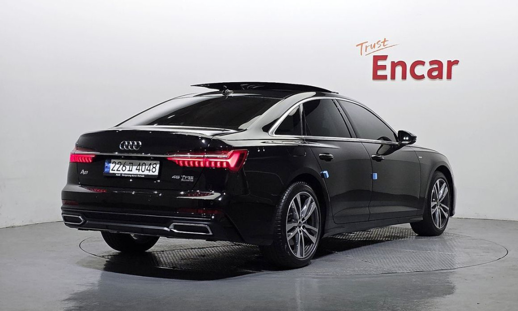 Audi A6 45 TFSI Quattro Premium, 2023