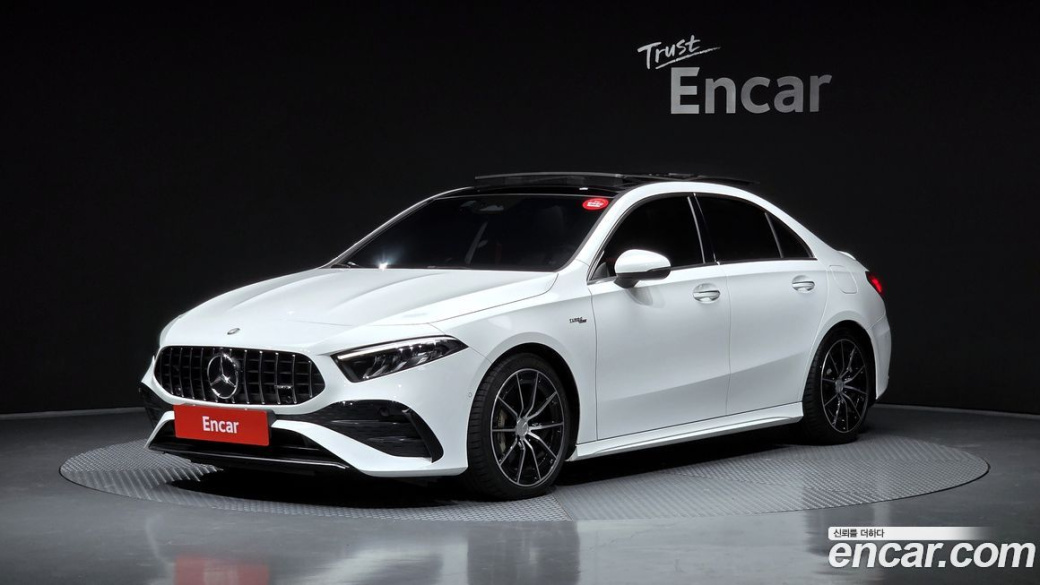 Mercedes-Benz A-Class AMG A35 4MATIC Sedan, 2024