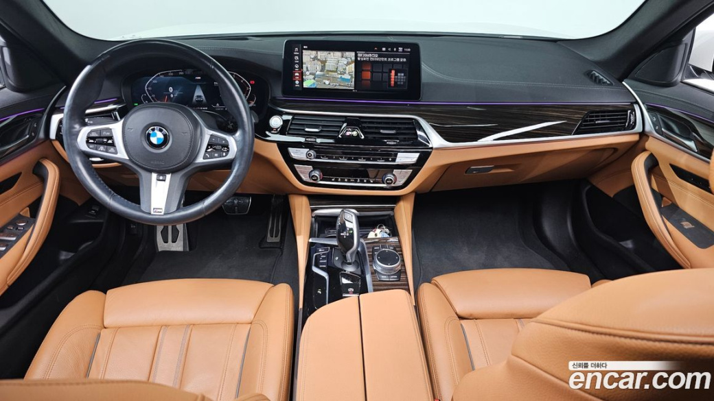 BMW 5-Series 520i M Sport, 2022