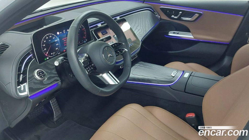 Mercedes-Benz E-Class E200 AMG Line, 2026