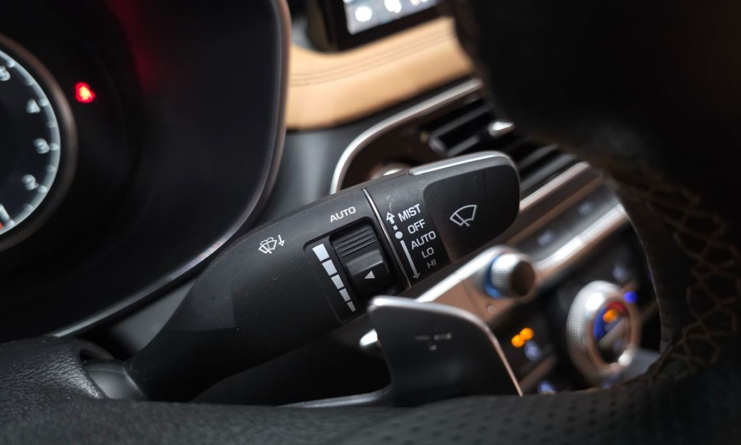 Genesis G70 Gasoline 2.0T 4WD, 2021