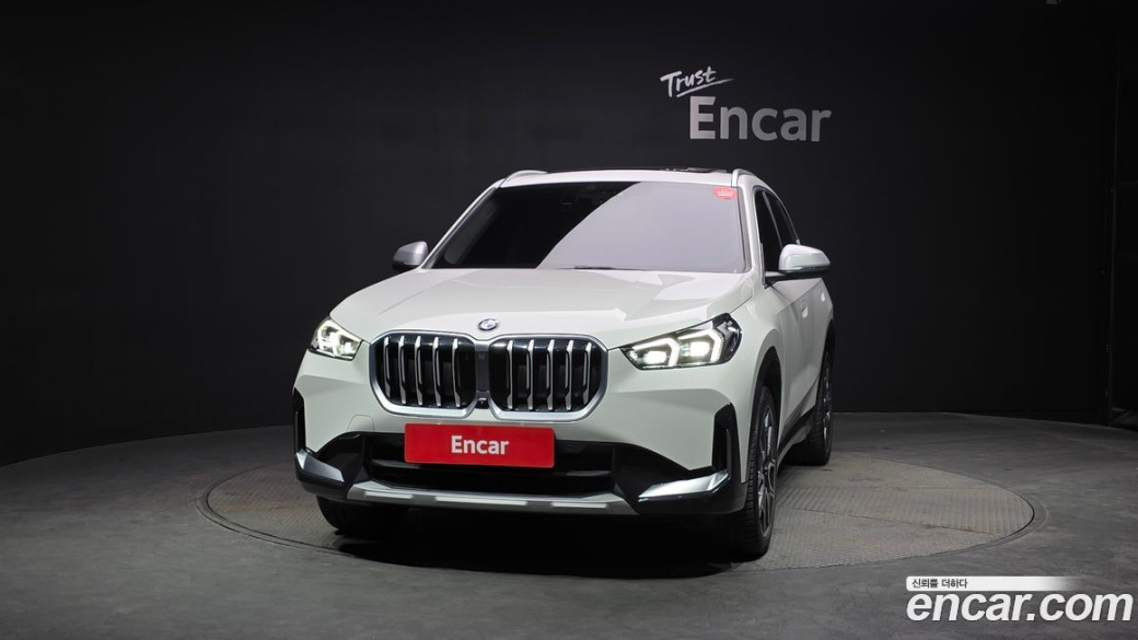 BMW X1 xDrive 20i xLine, 2024