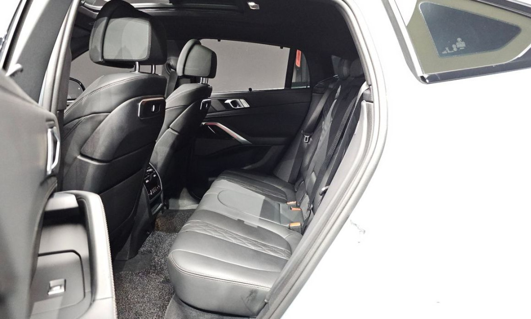 BMW X6 xDrive40i M Sport, 2024