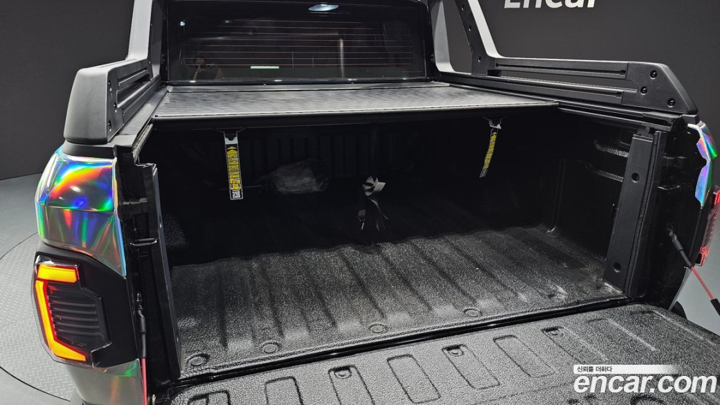 Kia Tasman 2.5T Gasoline 4WD, 2026