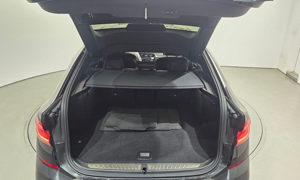 BMW Gran Turismo 620d M Sport, 2024