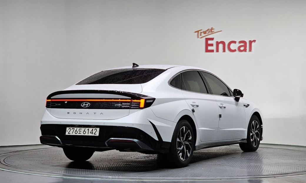 Hyundai Sonata 2.0, 2024
